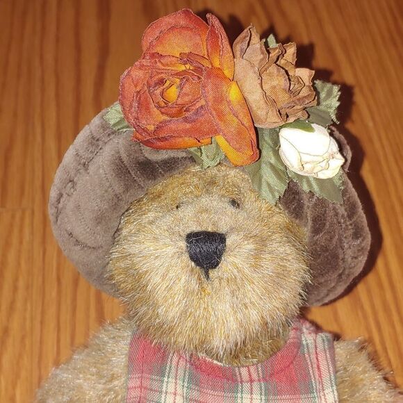 Boyds Bears Achive Collection Lizzie Wishkabibble 10" plush and book - Picture 3 of 11